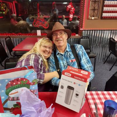 2021 Xmas Party Danny Weaver Kathy Rand 002